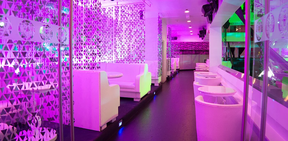 Private Cabanas